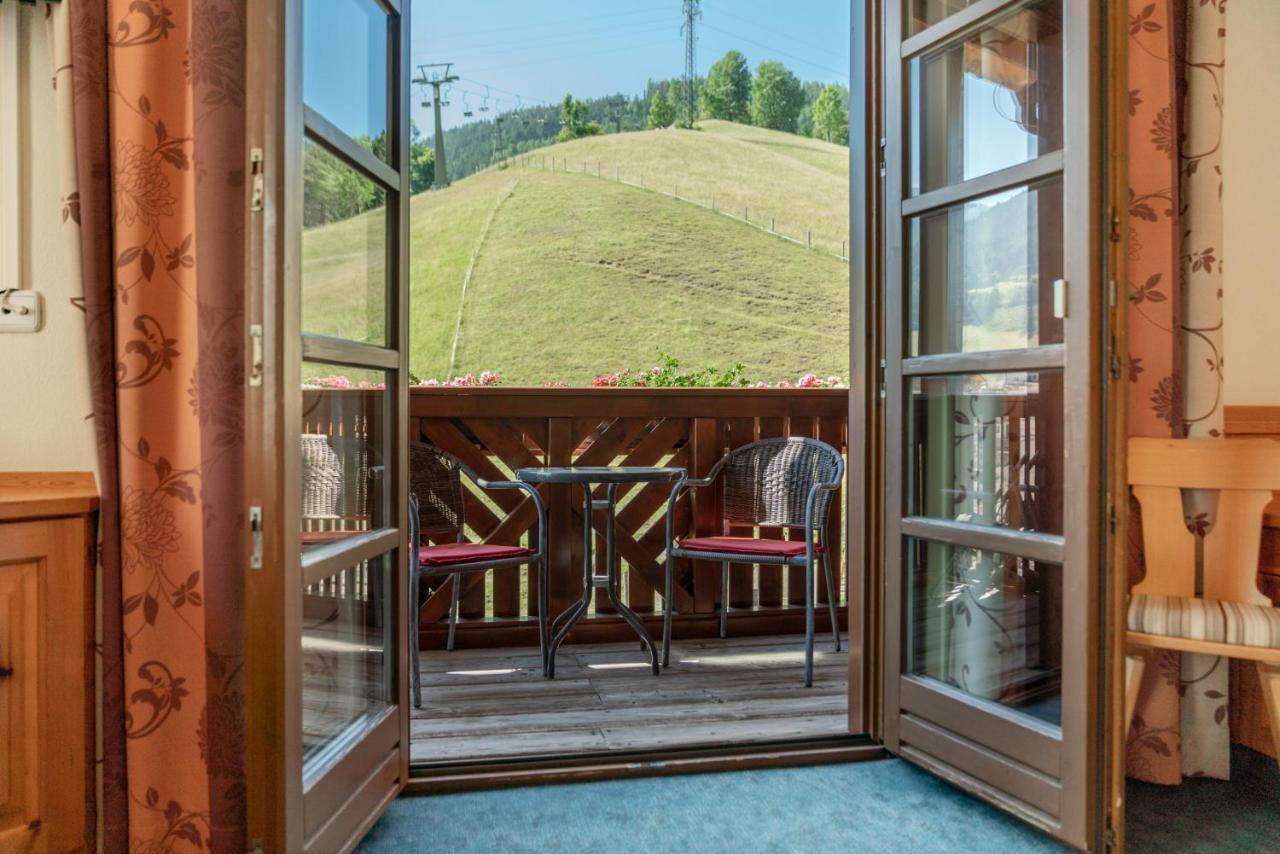 Familienhotel Unterreith Форстау Экстерьер фото
